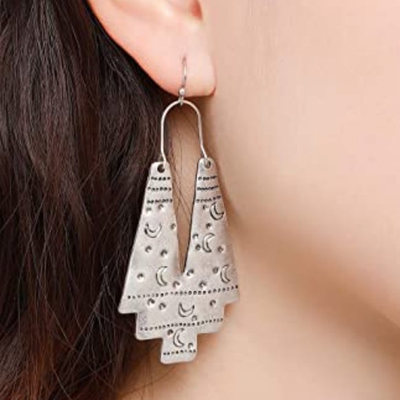 Antiqued Silver Crescent Moons Dangle Moon Earrings Modern Bohemian Boho New - Picture 2 of 5